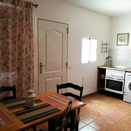 Apartamento Tres Vistas * Κοραλέχο